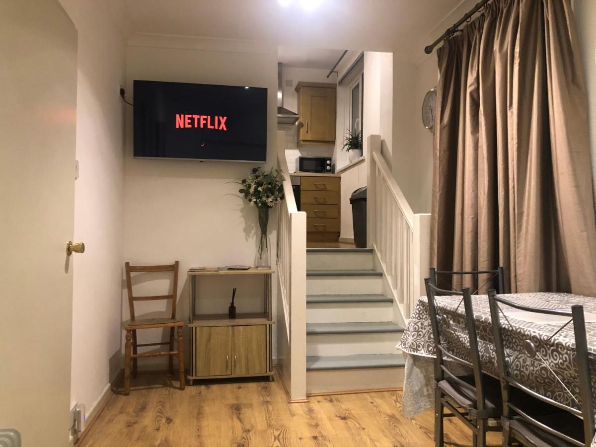 Central Lisburn Duplex Apartment Siren Stays Kültér fotó